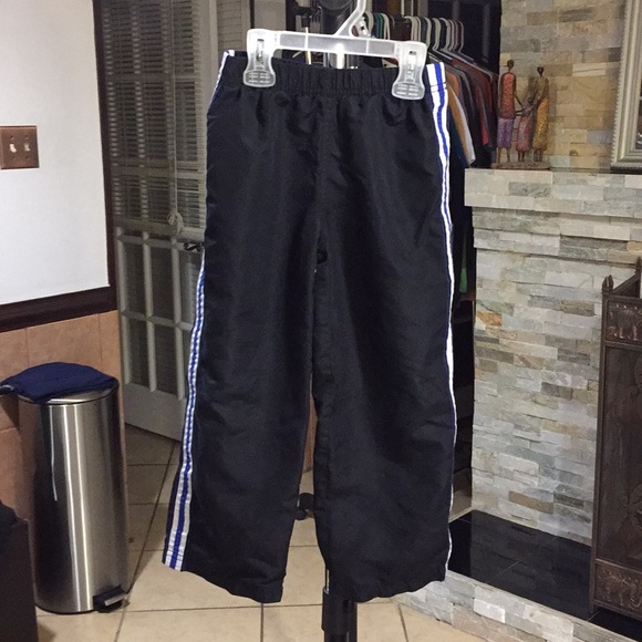 okie dokie Other - Okiedokie size 5 jogging pants unisex